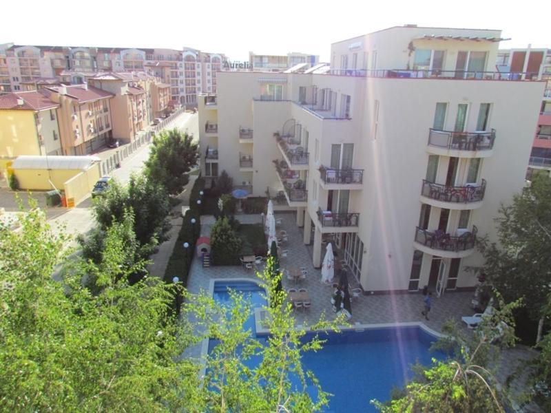 Family Hotel Aurelia Сонячний Берег Екстер'єр фото