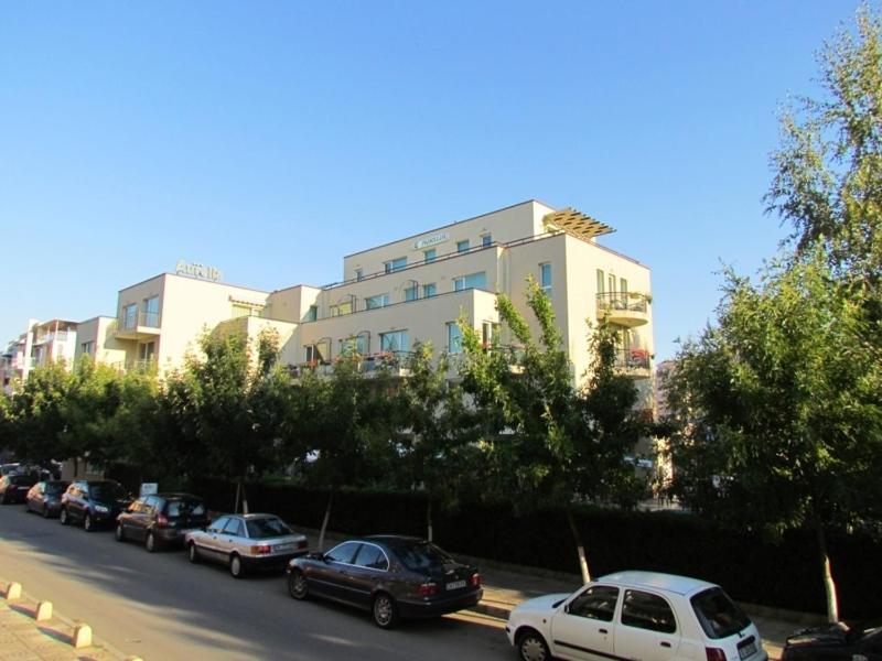 Family Hotel Aurelia Сонячний Берег Екстер'єр фото