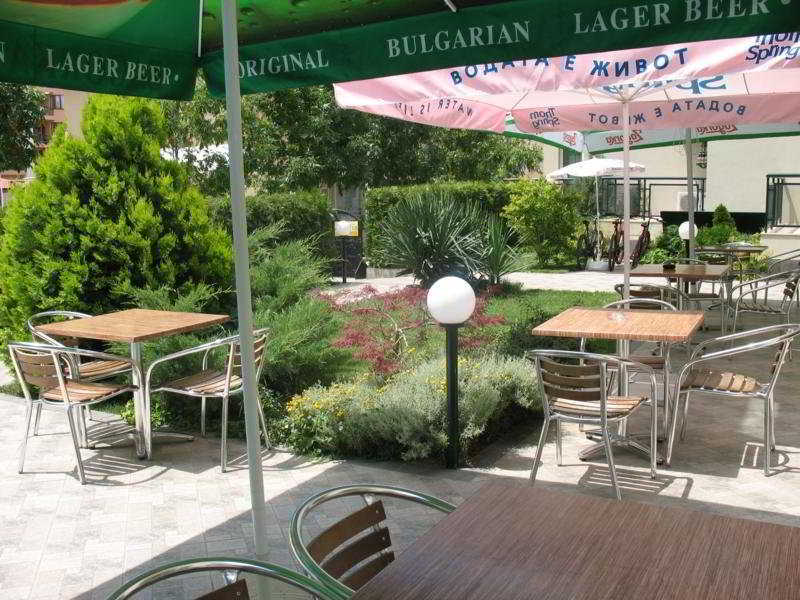 Family Hotel Aurelia Сонячний Берег Екстер'єр фото